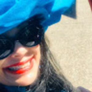 Meet your Posher, Stefanie